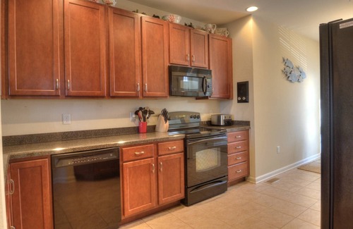 Ocean View Condominio | Gorgeous 2 Bedroom 2 Bath Condo with One Free Round of Golf Per Day, Pools, Tennis and More!