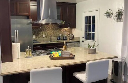South Gate Casa | Gorgeous 2 bedroom 2 bath Near SoFI