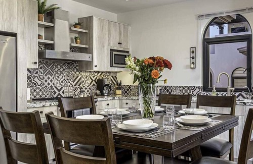 Los Cabos Apartamento | Gorgeous 2 BR Condo with Resort Access at Mavila