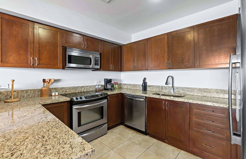 Coco Apartamento | Gorgeous 3-BD Ocean-View Condo with lots of Amenities by SPCR