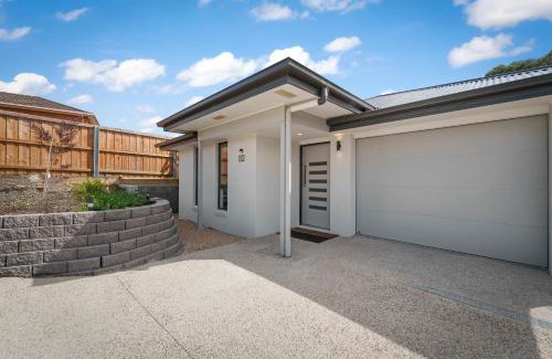 Blackmans Bay Casa | Gorgeous 4 Bedroom House - Blackmans Bay