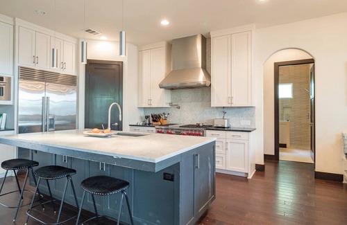 Tarrytown Casa | ¡Preciosos minutos de casa de 4 dormitorios al centro de Austin central!