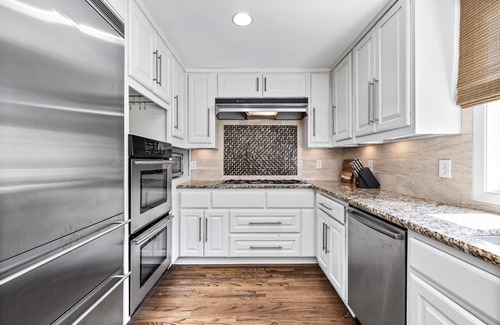 Northwest Dallas Casa | Gorgeous 4 Bedroom Home with a pool on Joe's Creek