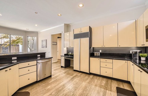Willow Bend Casa | Gorgeous 4 Bedroom House in North Dallas Close to Legacy West.