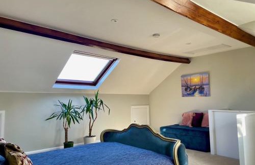 Northampton Casa | Gorgeous 4 bedroom Townhouse