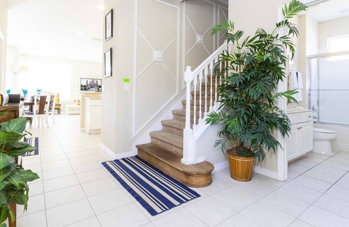 Bellavida Casa | Gorgeous 4 Bedroom w/ Pool Close to Disney 920