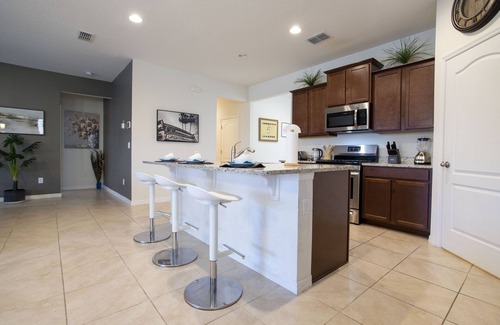 Loughman Casa | Gorgeous 5Bd w/ Pool & Jacuzzi @ Solterra Resort 6071