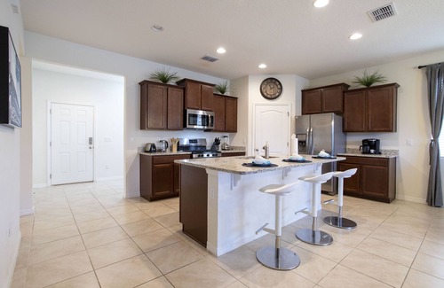 Loughman Casa | Gorgeous 5Bd w/ Pool & Jacuzzi @ Solterra Resort 6071
