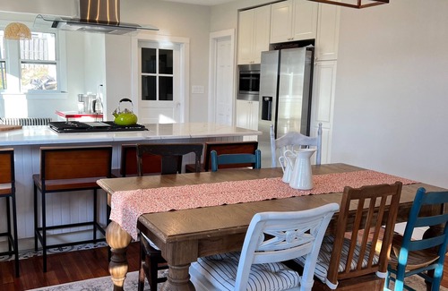 Cochecton Casa | Gorgeous 6-bdrm lake farmhouse with EV Charger