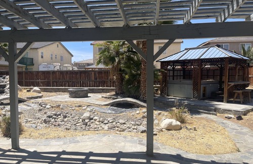 Victorville Casa | Gorgeous 6bed 4 bath Comfy Home