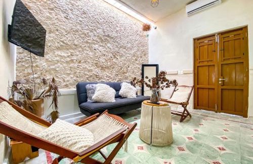 Centro Casa | Gorgeous and Equipped 3BR Villa With Private Pool and Patio