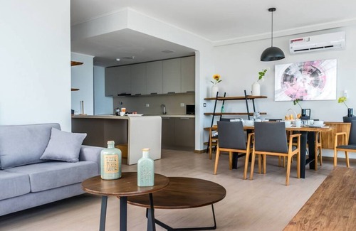 Tumba Vieja Casa | Gorgeous Apartment Ocean View | PH Boutique Quartier del Mar