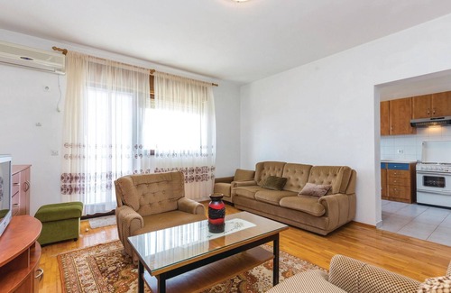 Novi Vinodolski Apartamento | Hermoso apartamento en Novi Vinodolski