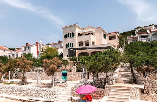 Okrug Donji Apartamento | Precioso apartamento en Okrug Donji