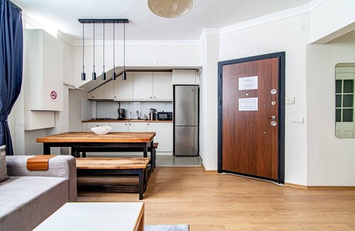 Cihangir Apartamento | Gorgeous Apartment in the Heart of Cihangir