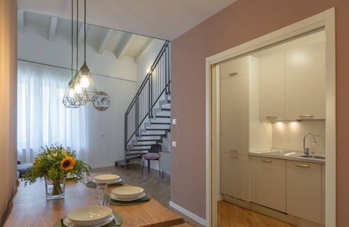 Parma City Centre Apartamento | Parma Center Duplex Elegant Apartment