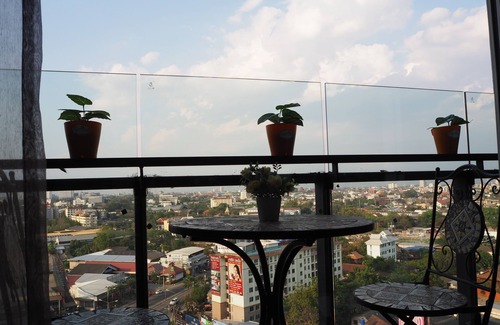 Chiang Mai Apartamento | Precioso apartamento con vistas a la montaña y la ciudad