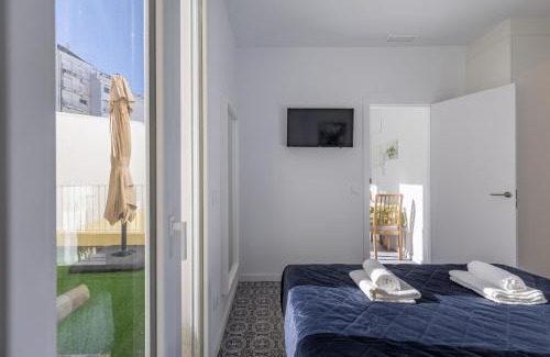 La Petxina Apartamento | Gorgeous Apt with a Large Private Terrace