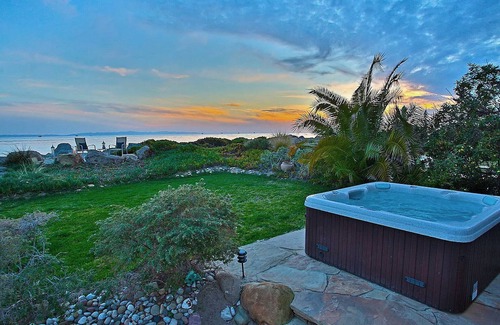 Carpinteria Casa | Gorgeous Beach House in a Private Cove
