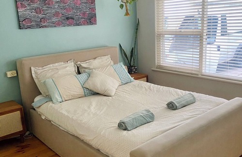West Beach Casa | Gorgeous Beachside Bungalow in West Beach (Pet Friendly!)