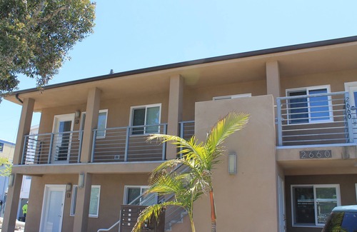 South Mission Beach Condominio | Gorgeous Boardwalk Getaway AC, estacionamiento