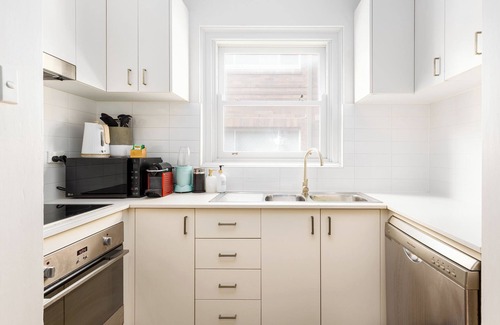 Bondi Apartamento | Gorgeous Bondi Beach & Ocean Views, Next To Beach