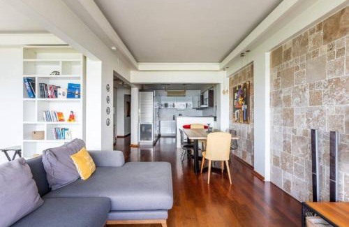 Uskudar Apartamento | Gorgeous Bright 2bed1bath Bosphorus Views! #356