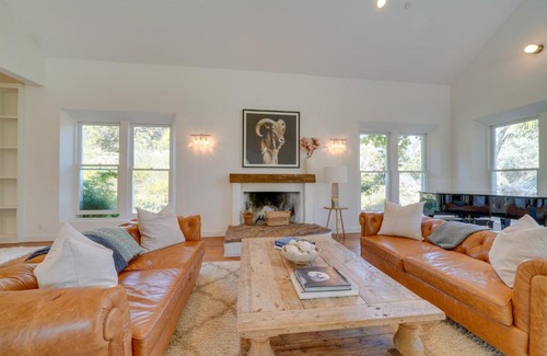 Carpinteria Casa | Gorgeous Carpinteria Home Pool, Spa, Fireplaces!
