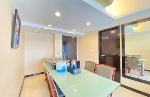Braga Apartamento | Gorgeous & Classic 2Br At Braga City Walk Apartment