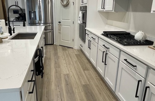 Glendale Casa | Gorgeous, clean, new build, walking distance to Stadium, Westgate + Outlet Mall!