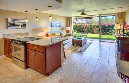 Napili Apartamento | Gorgeous Condo Walking Distance to Napili Bay