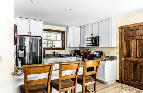 Beaver Cove Casa | Gorgeous Cottage with Hot-tub and Games in Beaver Cove, Maine