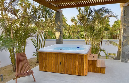 Todos Santos Casa | Gorgeous Downtown 4BR House with Jacuzzi & Firepit