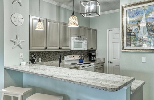 Frangista Beach Condominio | Gorgeous Emerald Waters! 2nd floor. New rental!
