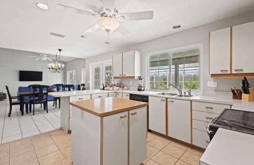 The Dunes Casa | Gorgeous Fairway Facing Estate with Pool in the Dunes Golf and Country Club