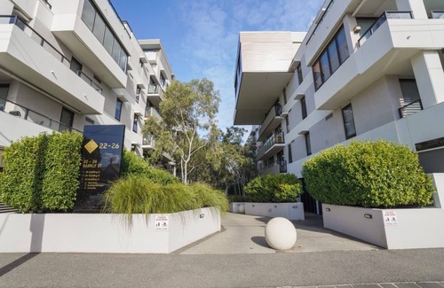Brunswick East Apartamento | Gorgeous flat with pool, gym and rooftop