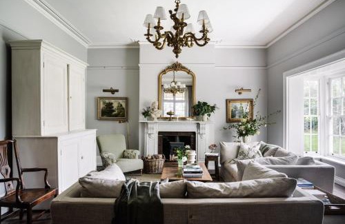 East Launceston Casa | Gorgeous Georgian Beulah House TAS