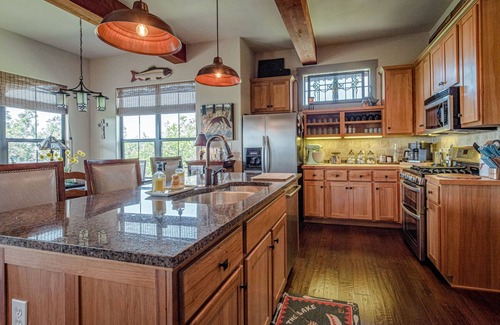 Jonestown Casa | Gorgeous Hill Country Home with Amazing Lake Travis Views