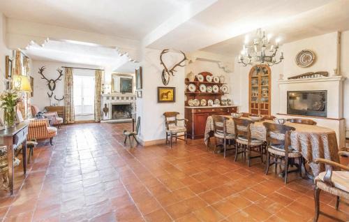 Zufre Casa | Gorgeous Home In Higuera De La Sierra