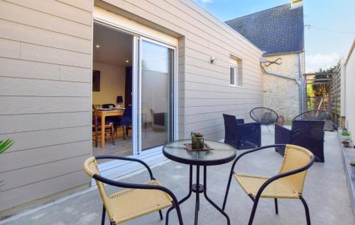 Esquay-sur-Seulles Casa | Gorgeous Home In Esquay-Sur-Seulles