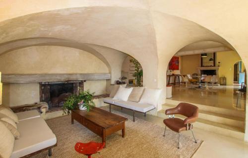 Clansayes Casa | Gorgeous Home In Clansayes Clansayes