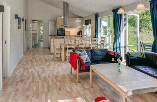 Femmøller Casa | Preciosa casa en Ebeltoft con cocina.