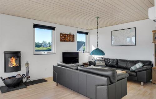 Bøjden Casa | Gorgeous Home In Faaborg With Kitchen
