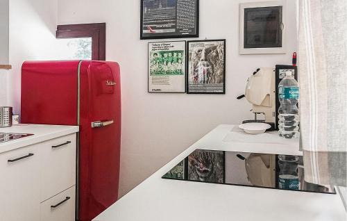 Giuliana Casa | Gorgeous Home In Giuliana With Wifi