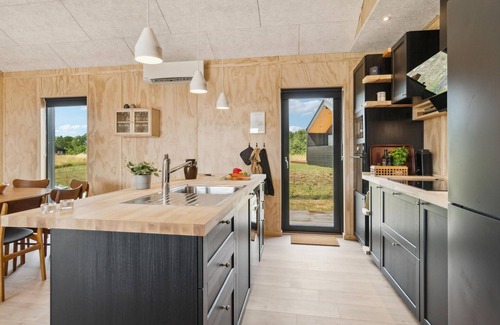 Grenaa Casa | Preciosa casa en Grenaa con cocina.
