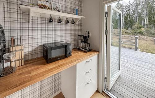 Grisslehamn Casa | Gorgeous Home In Grisslehamn