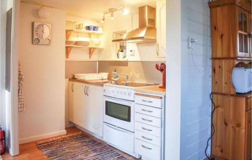 Horby Casa | Gorgeous Home In Hörby With Kitchen