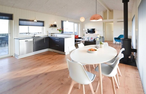 Bjerregard Strand Casa | Preciosa casa en Hvide Sande con sauna