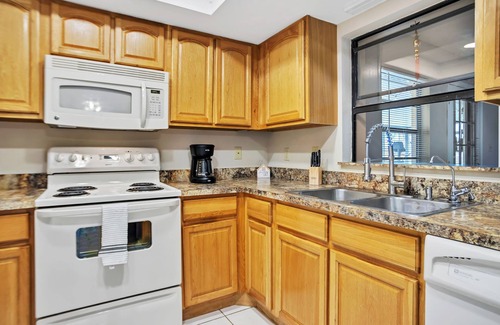 Sylvan Shores Casa | Gorgeous Home in Lake Placid! Near the lake !