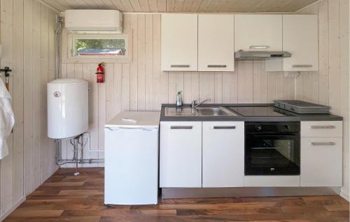 Laholm Municipality Casa | Gorgeous Home In Laholm With Wifi